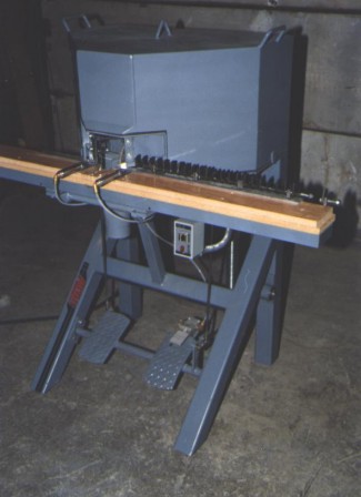 Mitre_Saw_with_Cover.jpg